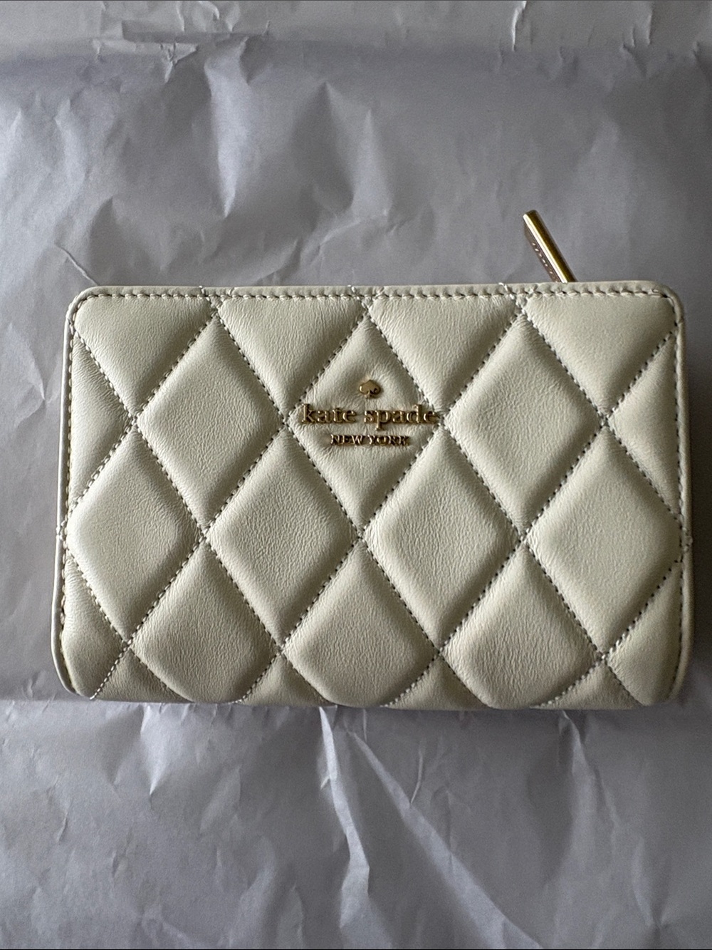 Kate spade Quilted Medium Bifold Wallet in Meringue and gold NWT